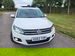 Volkswagen Tiguan 2.0 TDI BlueMotion Tech SE DSG 4WD Euro 5 (s/s) 5dr 5dr Automatic 2012