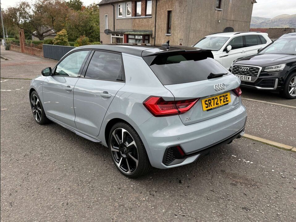 Audi A1 1.0L Sportback 25 TFSI Black Edition Hatchback 5dr Petrol Manual Euro 6 (94 bhp) 5dr Manual 2025