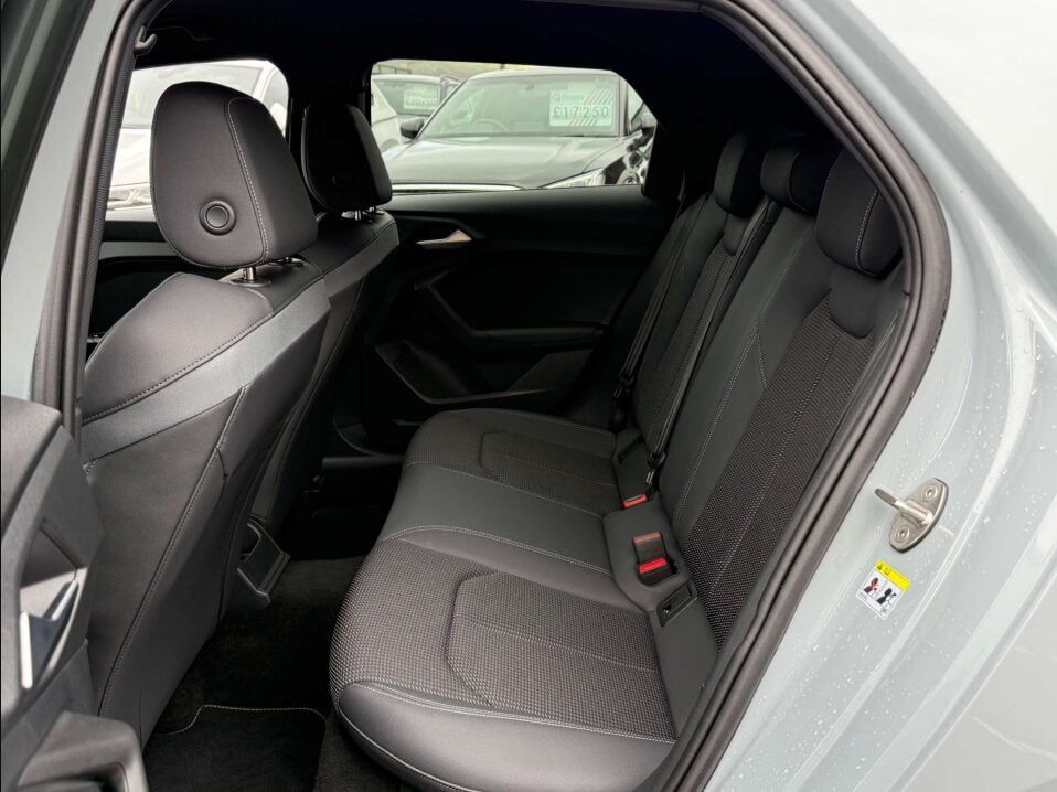 Audi A1 1.0L Sportback 25 TFSI Black Edition Hatchback 5dr Petrol Manual Euro 6 (94 bhp) 5dr Manual 2025