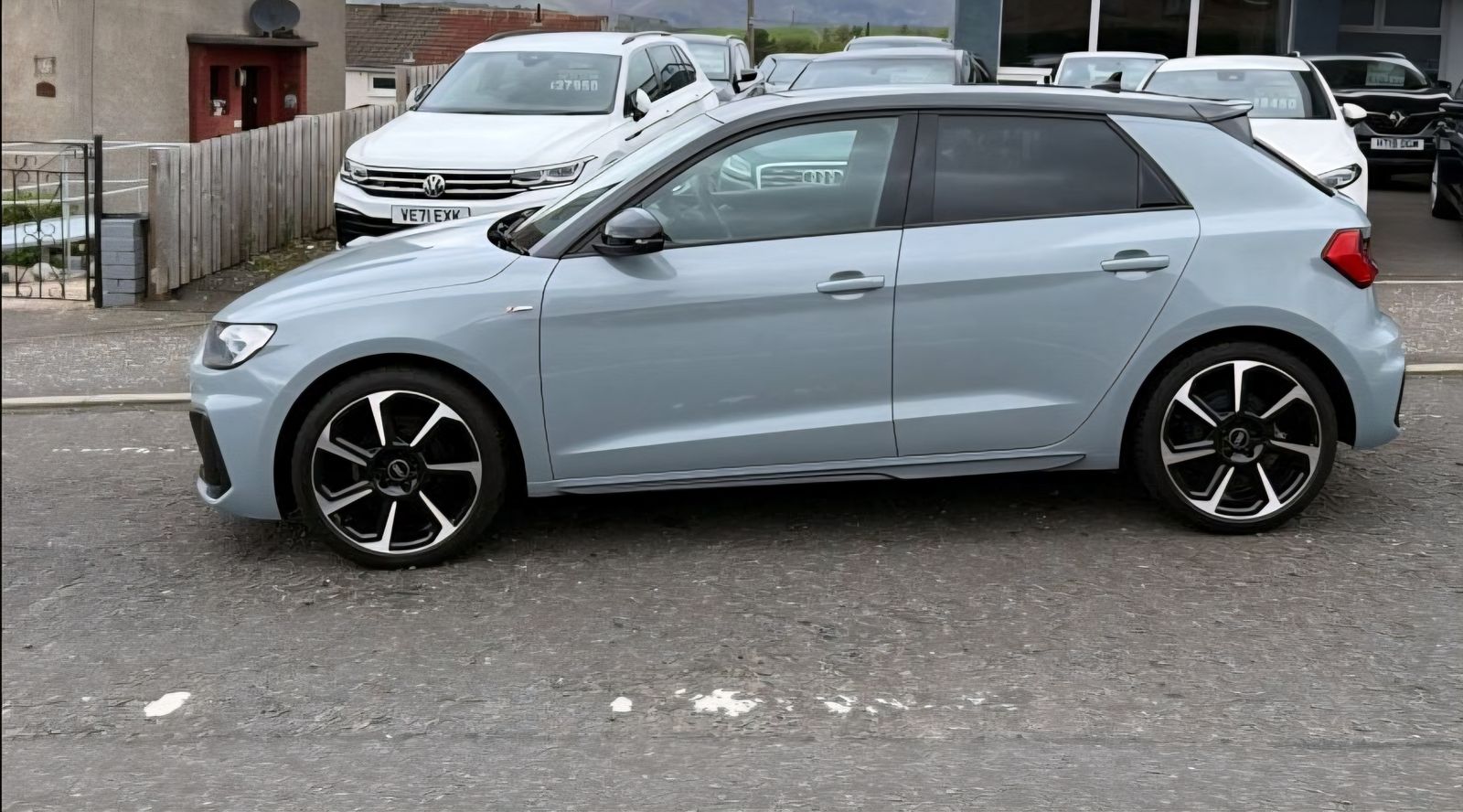 Audi A1 1.0L Sportback 25 TFSI Black Edition Hatchback 5dr Petrol Manual Euro 6 (94 bhp) 5dr Manual 2025