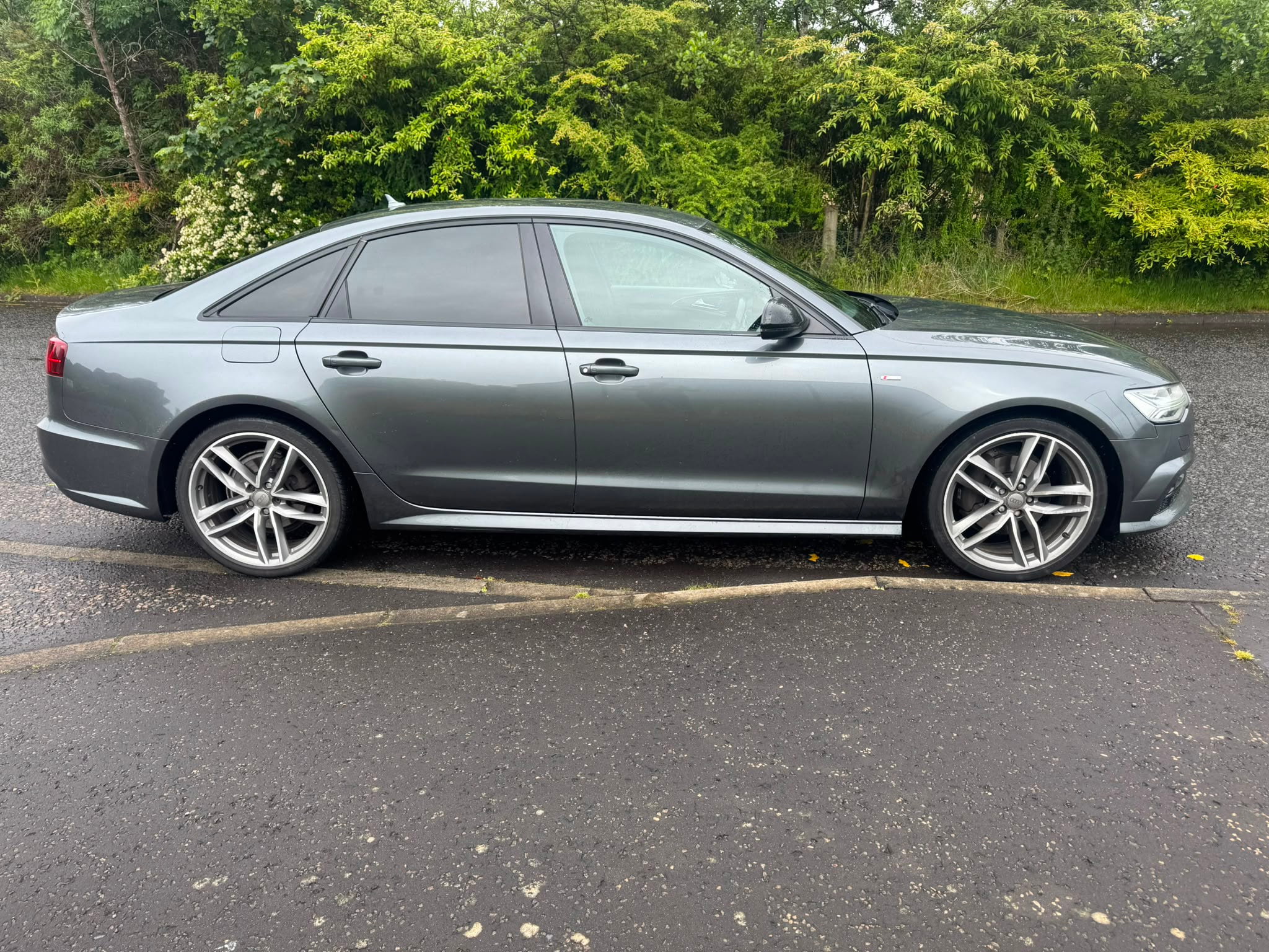 Audi A6 Saloon 2.0 TDI ultra Black Edition Saloon 4dr Diesel S Tronic Euro 6 (s/s) (190 ps) 4dr Automatic 2026