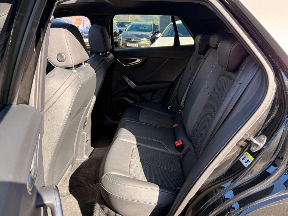 Audi Q2 1.5L S Line 35 TFSI SUV 5dr Petrol Manual Euro 6 (148 bhp) 5dr Manual 2025