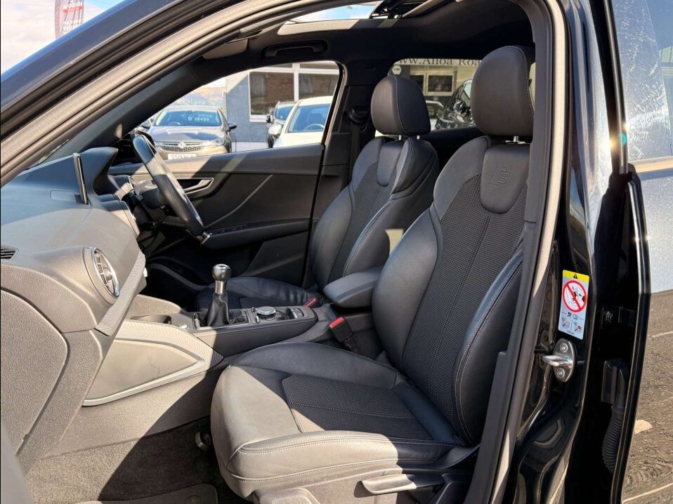 Audi Q2 1.5L S Line 35 TFSI SUV 5dr Petrol Manual Euro 6 (148 bhp) 5dr Manual 2025