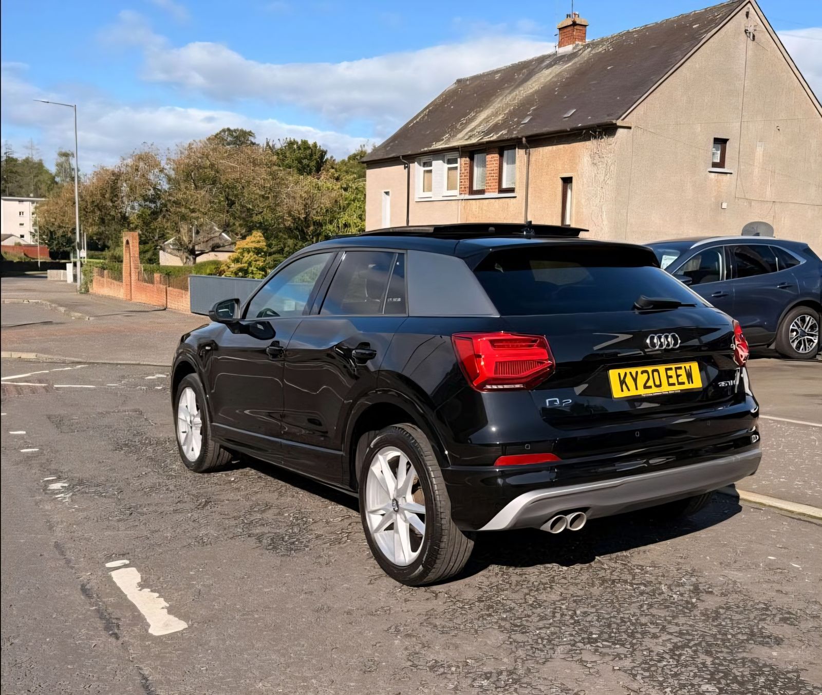 Audi Q2 1.5L S Line 35 TFSI SUV 5dr Petrol Manual Euro 6 (148 bhp) 5dr Manual 2025