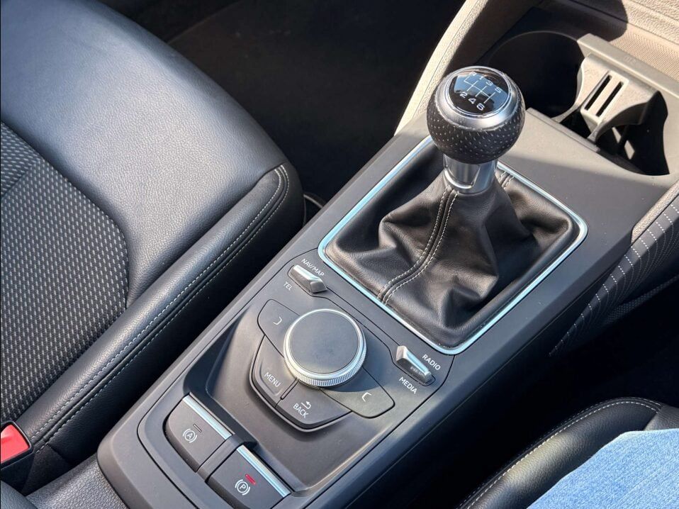 Audi Q2 1.5L S Line 35 TFSI SUV 5dr Petrol Manual Euro 6 (148 bhp) 5dr Manual 2025