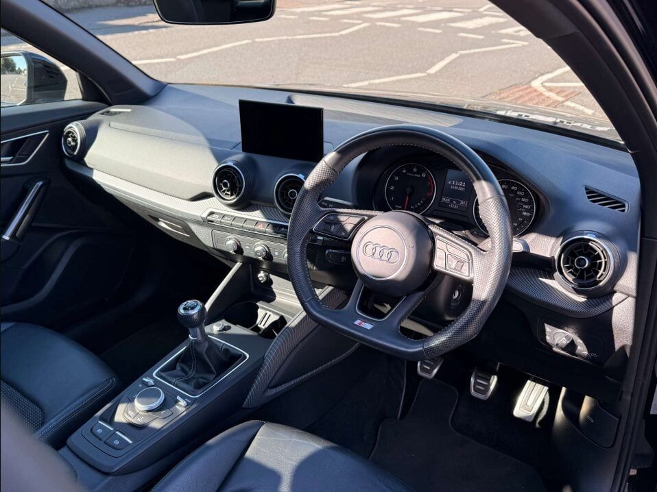Audi Q2 1.5L S Line 35 TFSI SUV 5dr Petrol Manual Euro 6 (148 bhp) 5dr Manual 2025