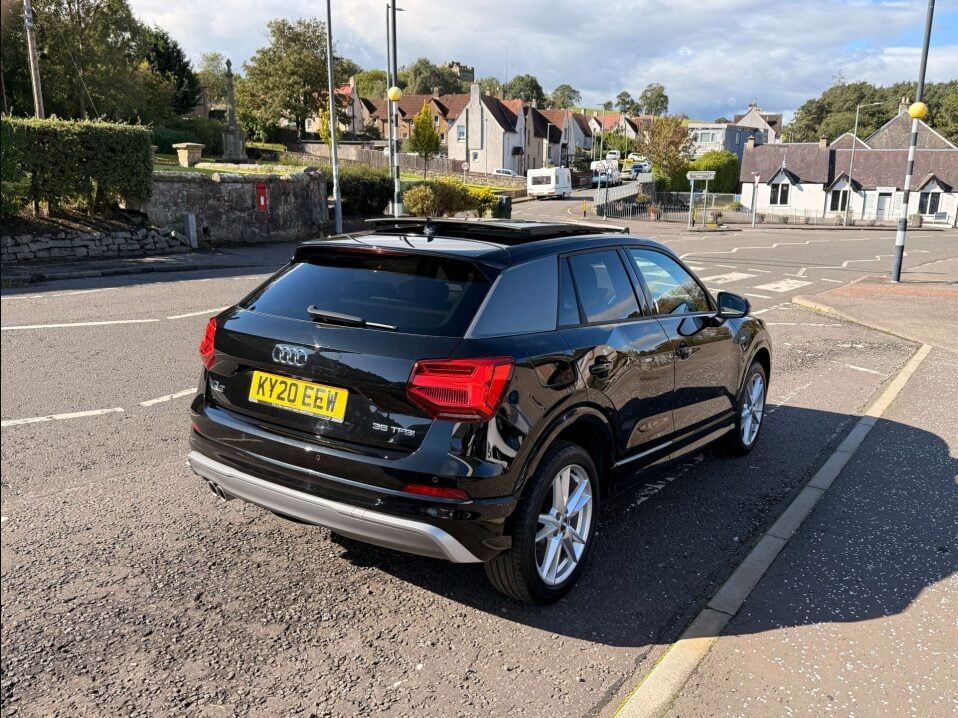 Audi Q2 1.5L S Line 35 TFSI SUV 5dr Petrol Manual Euro 6 (148 bhp) 5dr Manual 2025