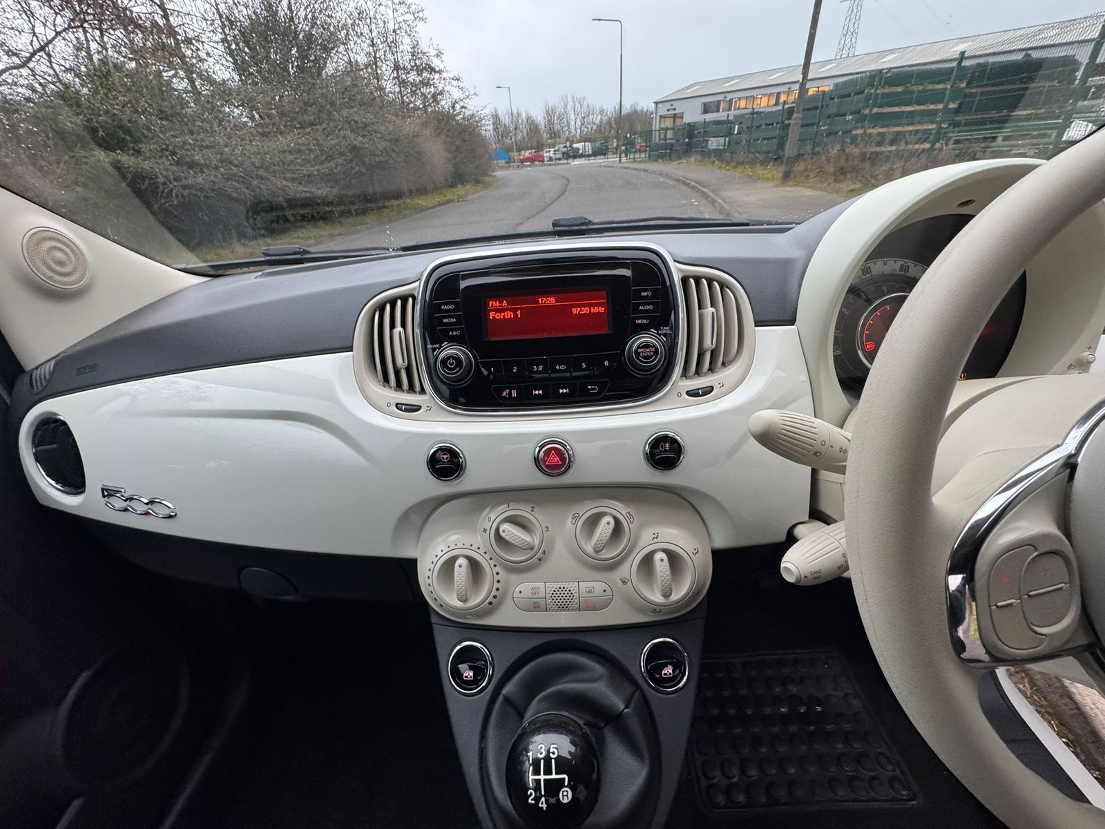 Fiat 500 1.2 Pop Hatchback 3dr Petrol Manual Euro 6 (s/s) (69 bhp) 3dr Manual 2026