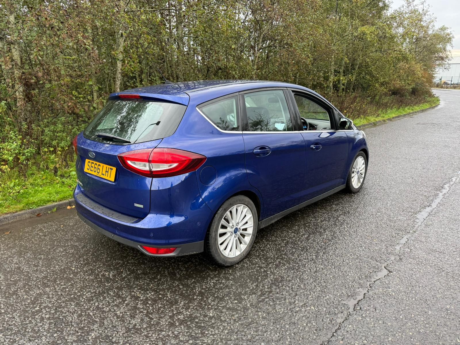 Ford C-Max 1.0L Titanium T MPV 5dr Petrol Manual Euro 6 (123 bhp) 5dr Manual 2025