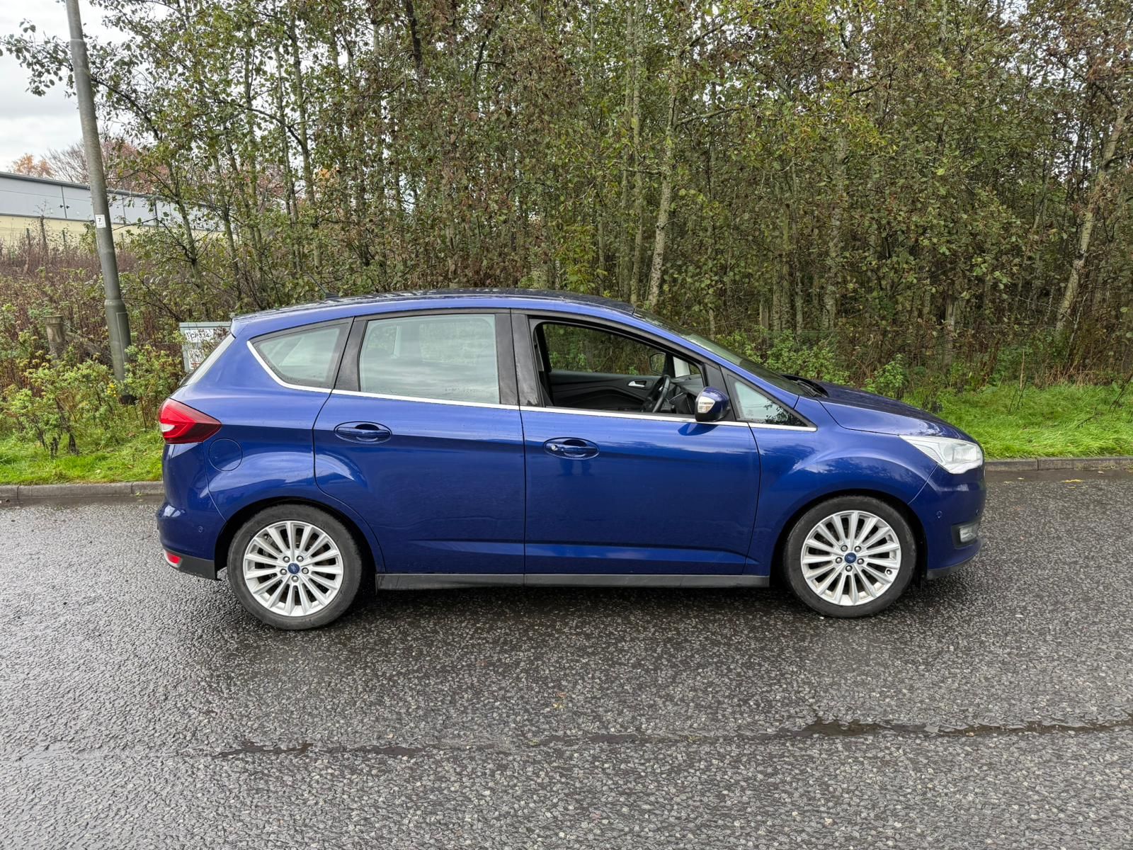 Ford C-Max 1.0L Titanium T MPV 5dr Petrol Manual Euro 6 (123 bhp) 5dr Manual 2025