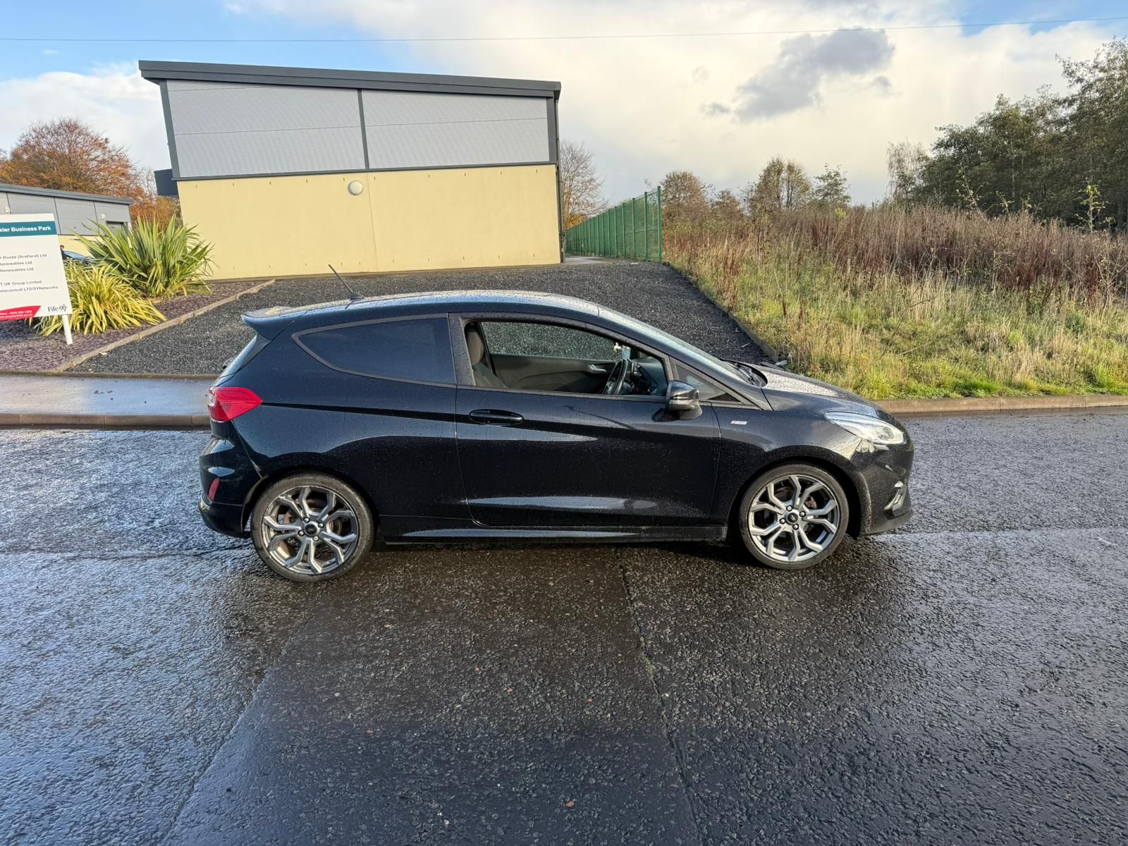 Ford Fiesta 1.0L ST-Line T Hatchback 3dr Petrol Manual Euro 6 (99 bhp) 3dr Manual 2025