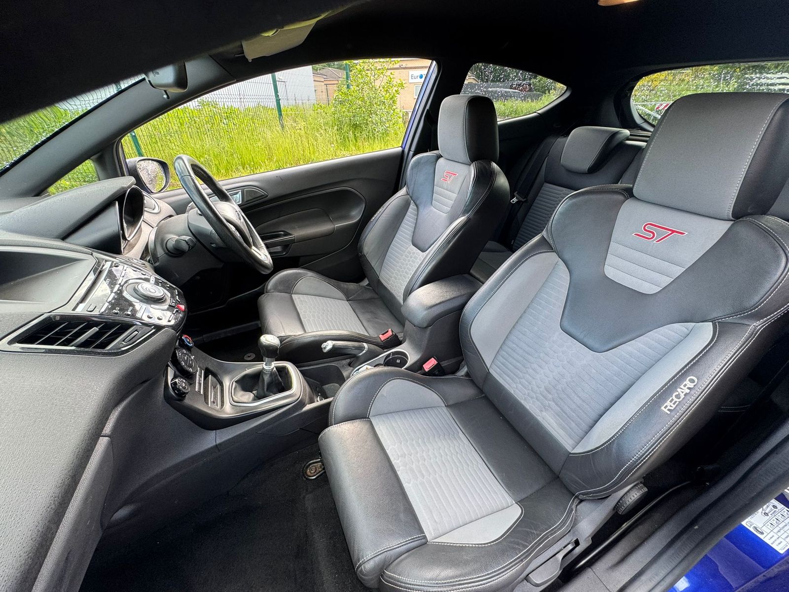 Ford Fiesta 1.6T EcoBoost ST-2 Hatchback 3dr Petrol Manual Euro 5 (182 ps) 3dr Manual 2026