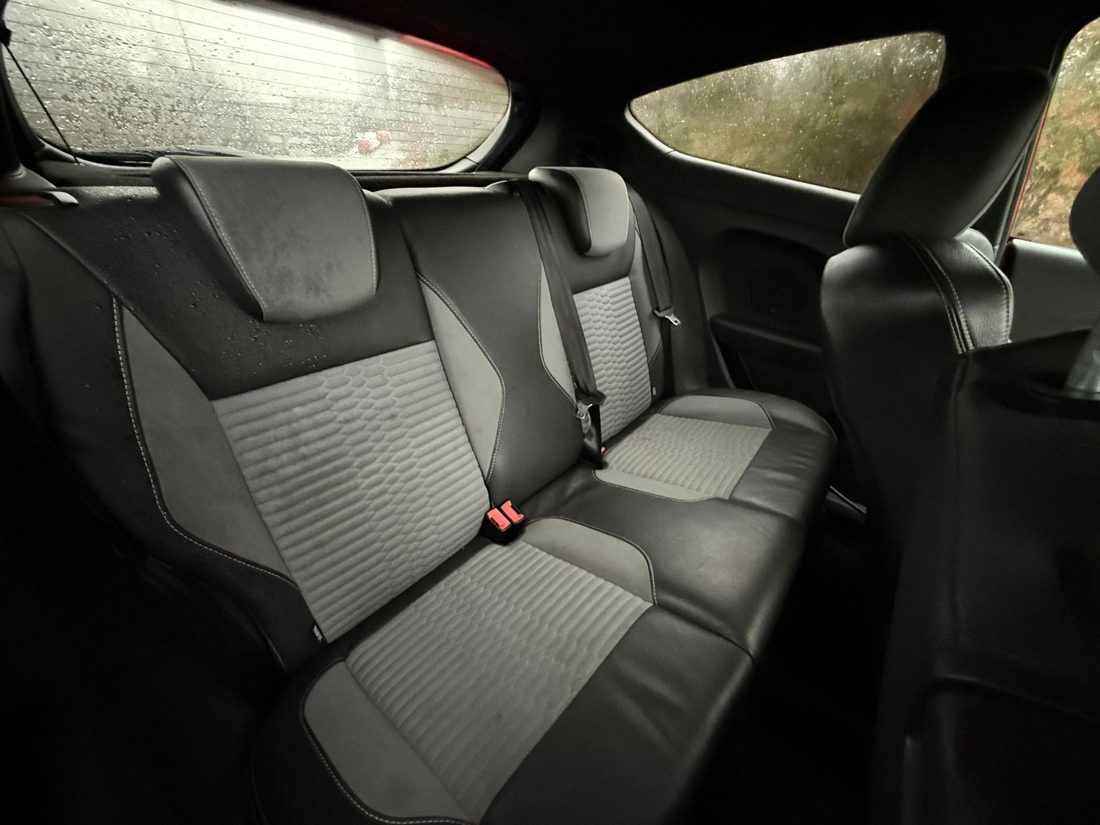 Ford Fiesta 1.6T EcoBoost ST-2 Hatchback 3dr Petrol Manual Euro 6 (182 ps) 3dr Manual 2025