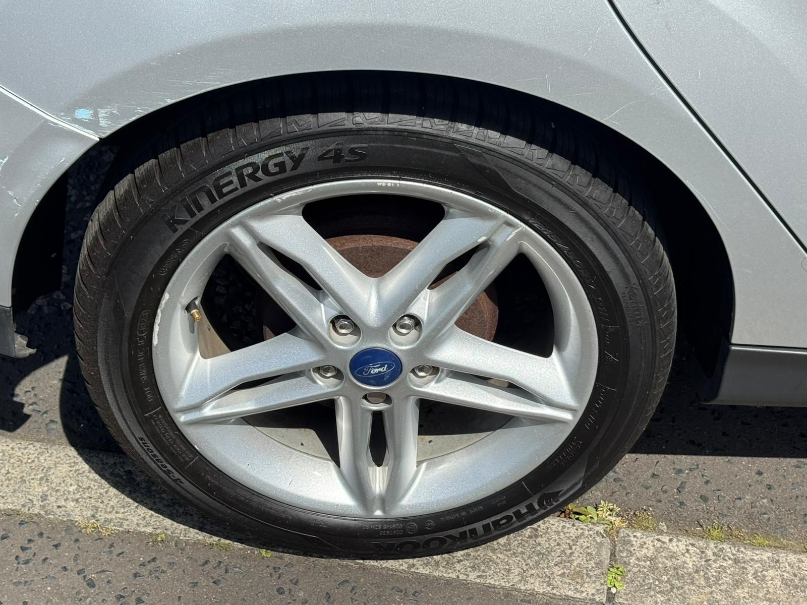 Ford Focus 1.0T EcoBoost Zetec Hatchback 5dr Petrol Manual Euro 6 (s/s) (125 ps) 5dr Manual 2026