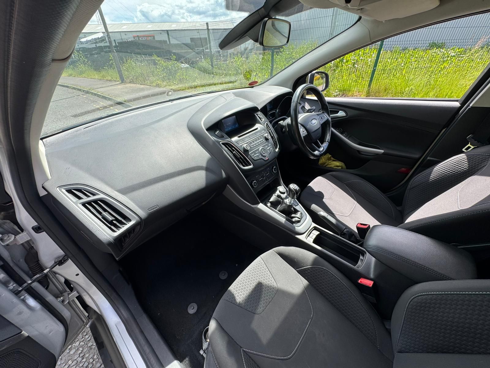 Ford Focus 1.0T EcoBoost Zetec Hatchback 5dr Petrol Manual Euro 6 (s/s) (125 ps) 5dr Manual 2026