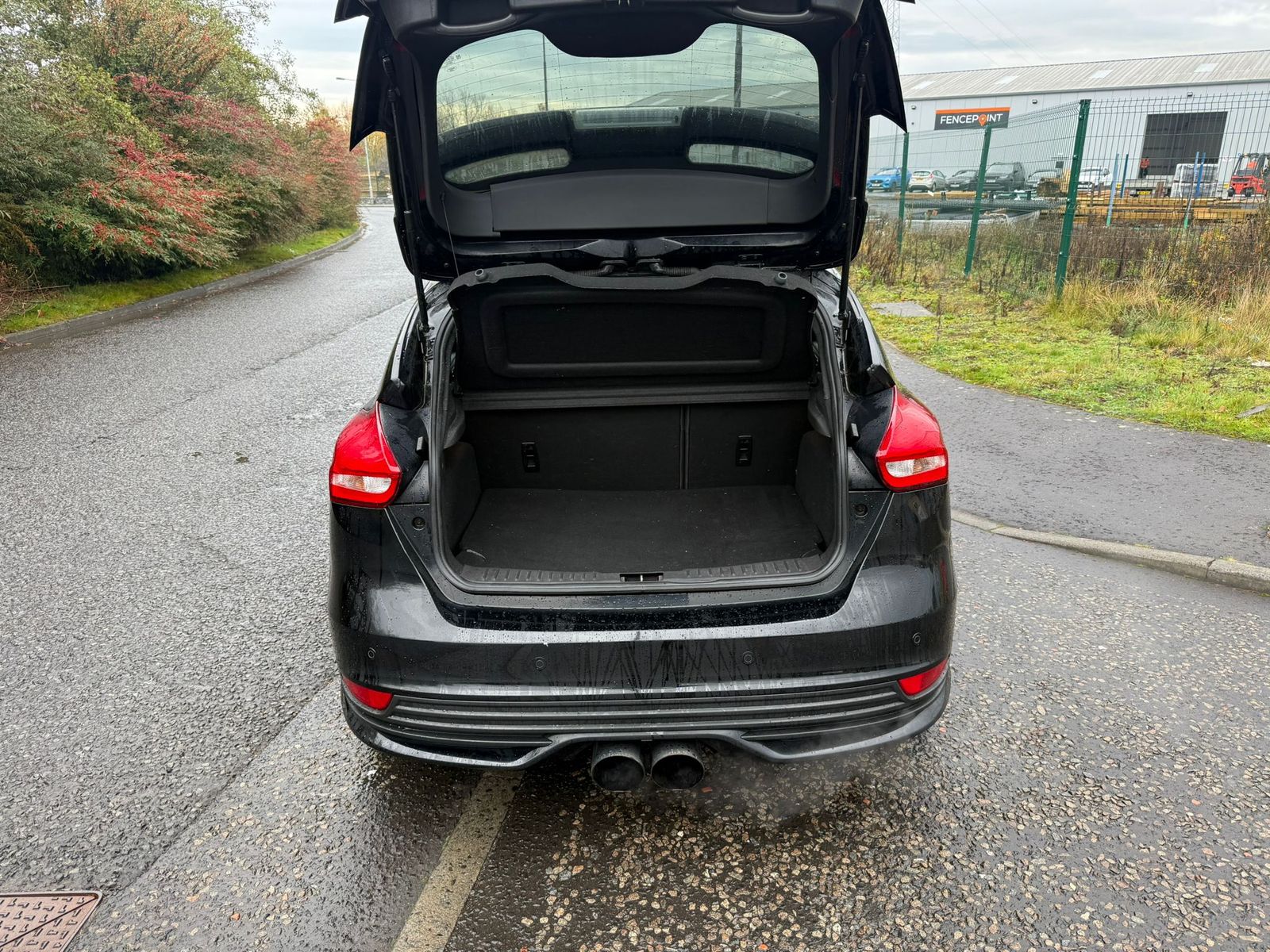 Ford Focus 2.0L ST-3 T Hatchback 5dr Petrol Manual Euro 6 (247 bhp) 5dr Manual 2025