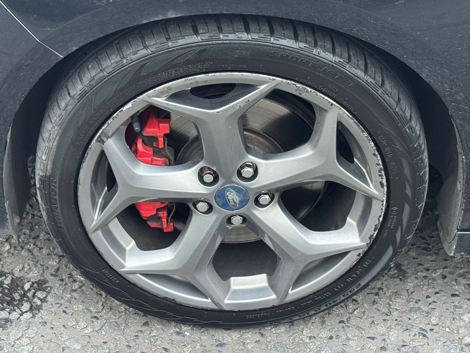 Ford Focus 2.0T EcoBoost ST-2 Hatchback 5dr Petrol Manual Euro 5 (s/s) (250 ps) 5dr Manual 2026