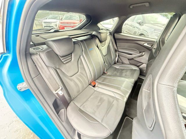 Ford Focus 2.3L RS Hatchback 5dr Petrol Manual Euro 6 (345 bhp) 5dr Manual 2025