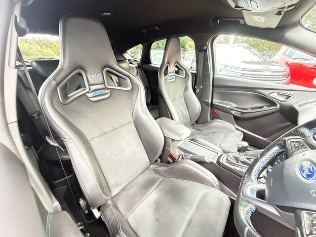 Ford Focus 2.3L RS Hatchback 5dr Petrol Manual Euro 6 (345 bhp) 5dr Manual 2025