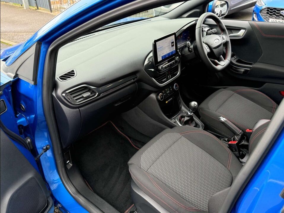 Ford Puma 1.0L PUMA ST-LINE MHEV SUV 5dr Hybrid Manual Euro 6 (123 bhp) 5dr Manual 2025