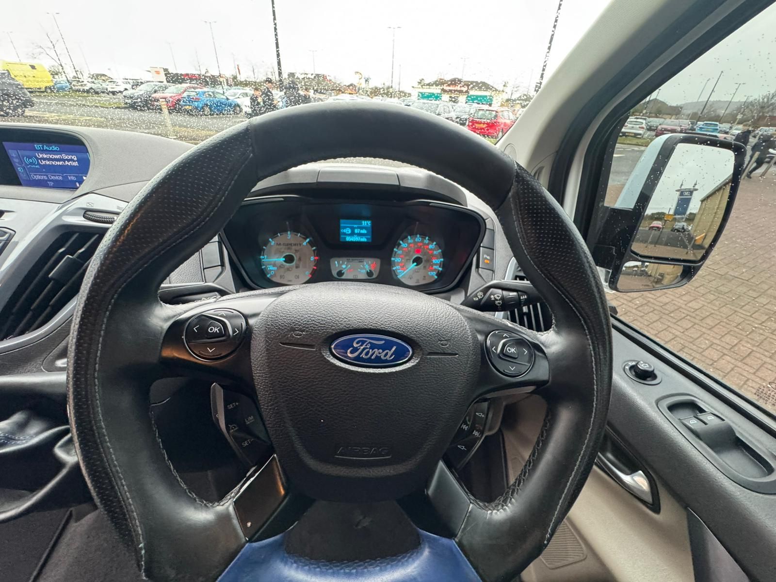 Ford Transit Custom 2.2 TDCi 290 Limited Combi Van 6dr Diesel Manual L1 H1 (191 g/km, 153 bhp) 6dr Manual 2026