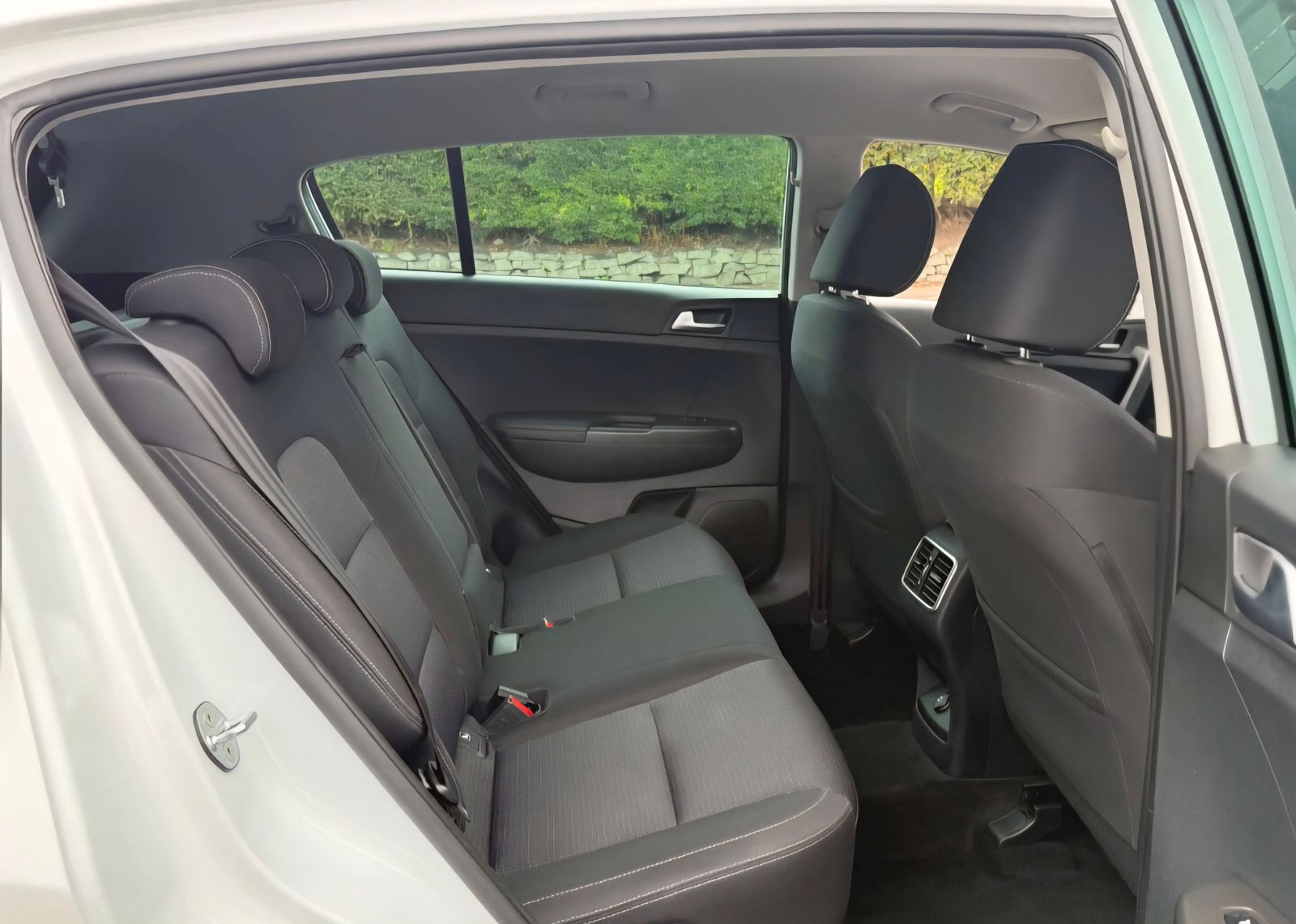 Kia Sportage 1.6L 2 ISG SUV 5dr Petrol Manual Euro 6 (130 bhp) 5dr Manual 2025