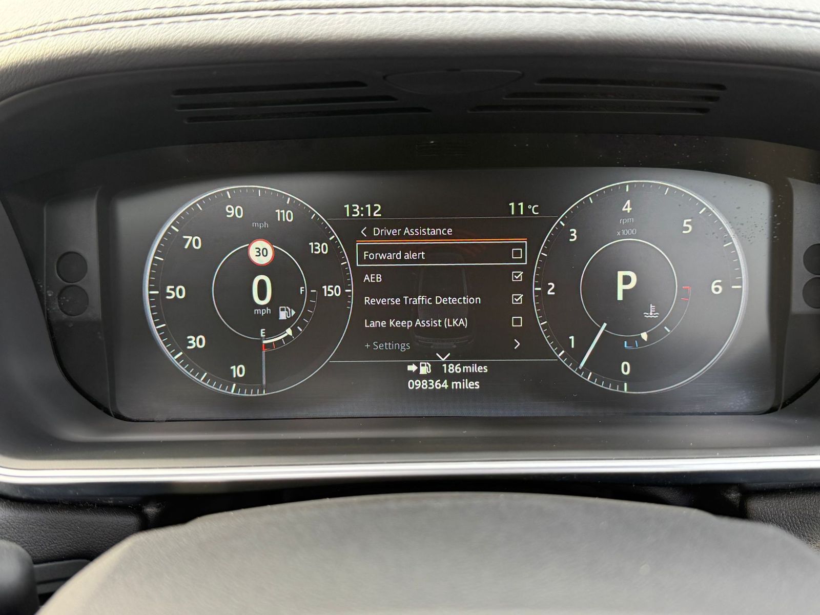 Land Rover Range Rover Sport 3.0L HSE SDV6 Auto SUV 5dr Diesel Automatic Euro 6 (306 bhp) 5dr Automatic 2025