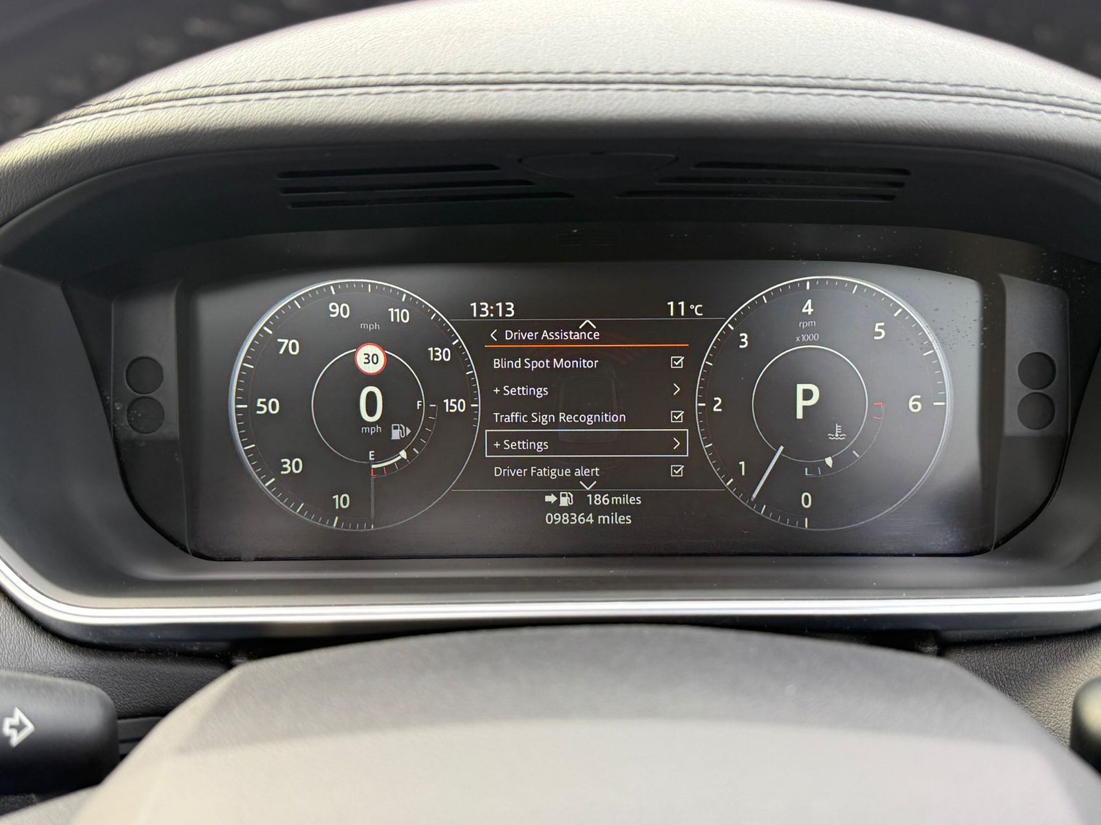 Land Rover Range Rover Sport 3.0L HSE SDV6 Auto SUV 5dr Diesel Automatic Euro 6 (306 bhp) 5dr Automatic 2025