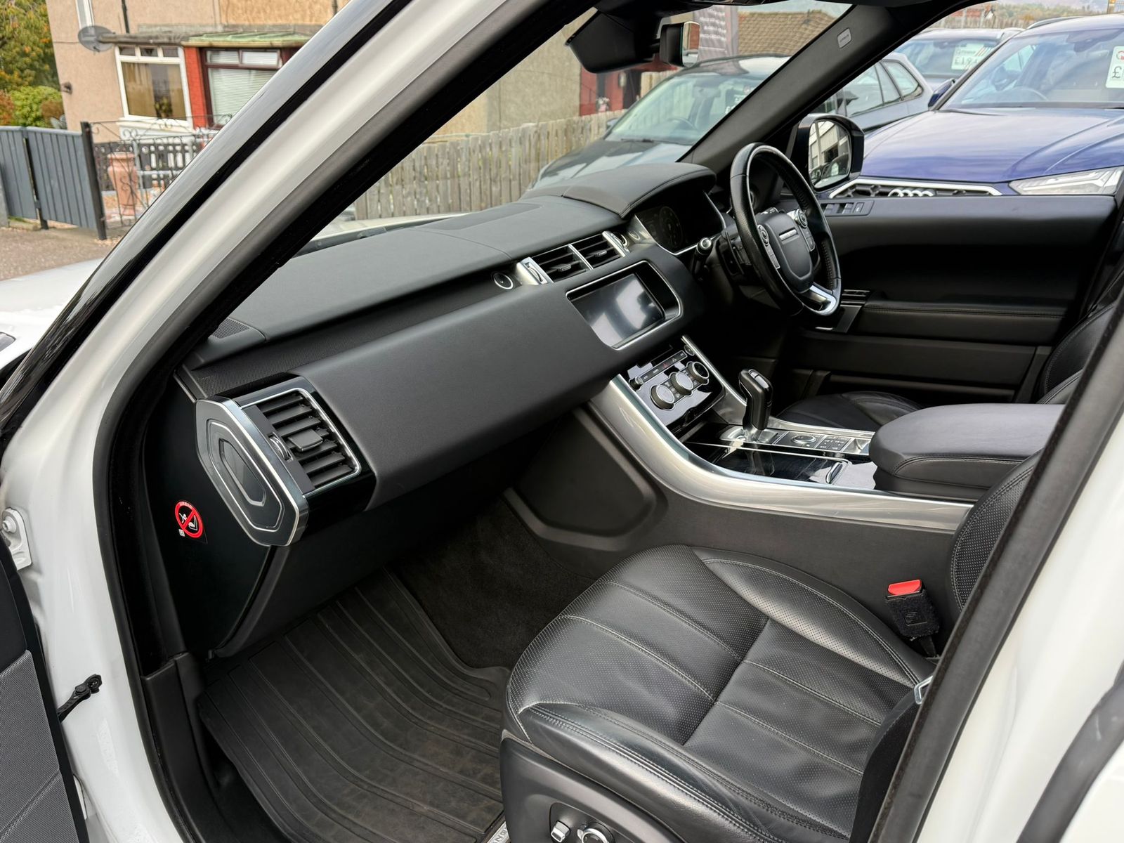 Land Rover Range Rover Sport 3.0L HSE SDV6 Auto SUV 5dr Diesel Automatic Euro 6 (306 bhp) 5dr Automatic 2025