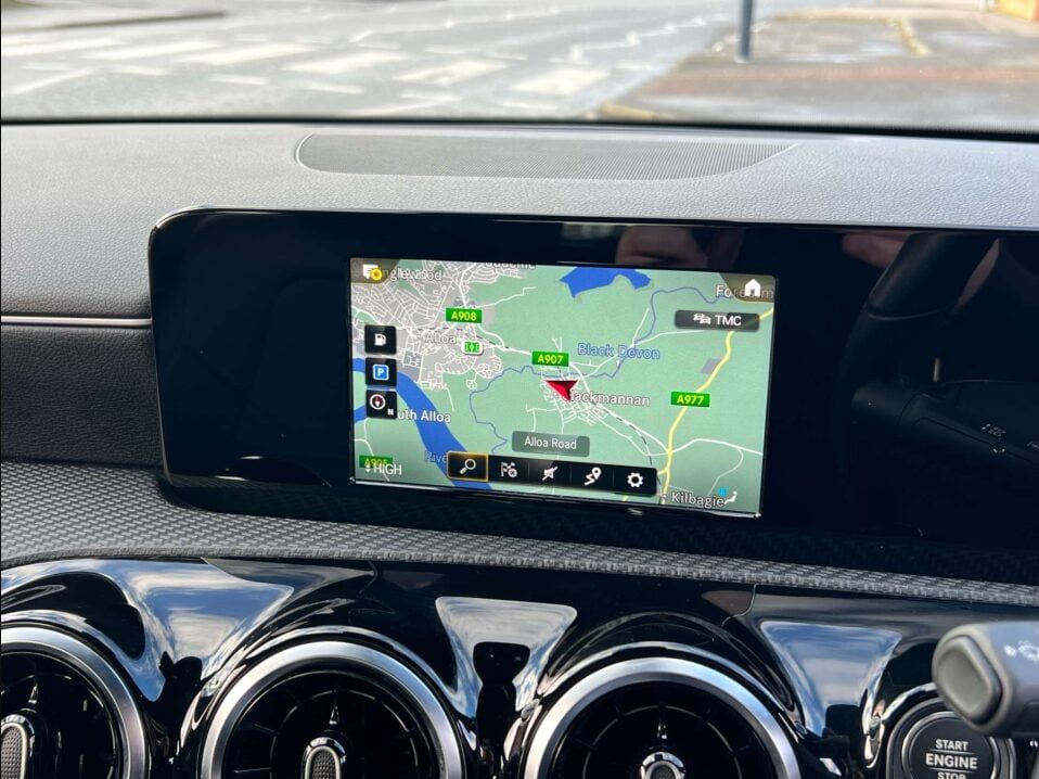 Mercedes-Benz A-CLASS 1.3L A 180 SE Hatchback 5dr Petrol Manual Euro 6 (134 bhp) 5dr Manual 2025