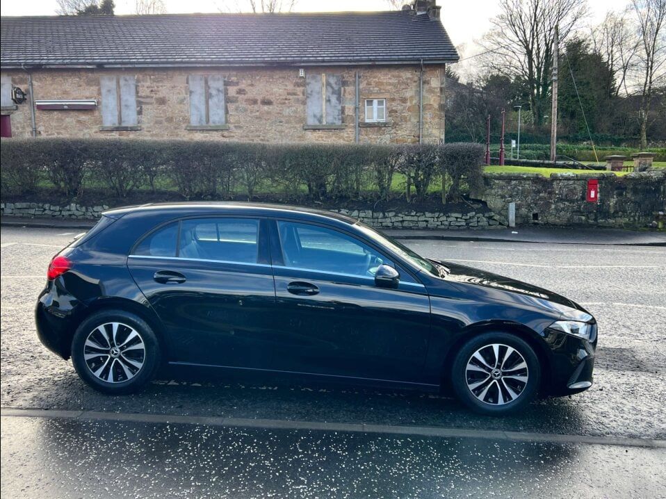 Mercedes-Benz A-CLASS 1.3L A 180 SE Hatchback 5dr Petrol Manual Euro 6 (134 bhp) 5dr Manual 2025