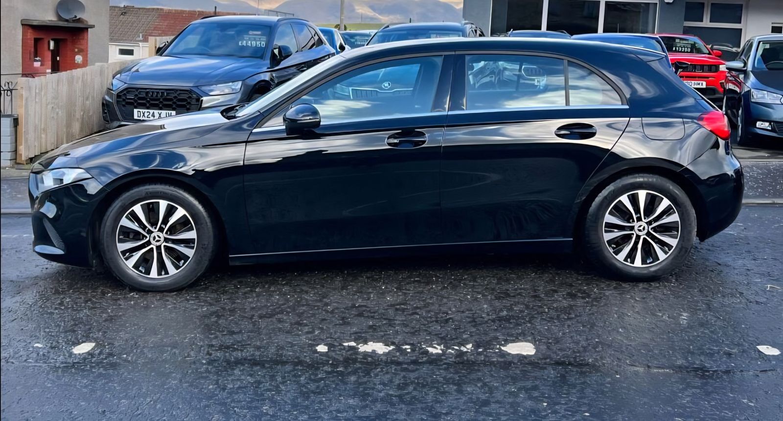 Mercedes-Benz A-CLASS 1.3L A 180 SE Hatchback 5dr Petrol Manual Euro 6 (134 bhp) 5dr Manual 2025