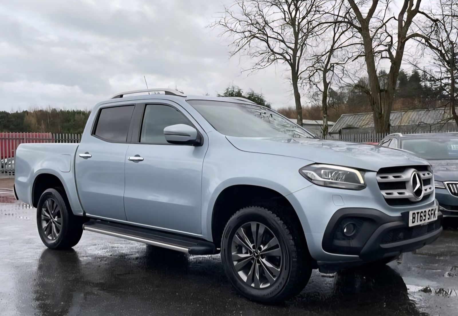 Mercedes-Benz X-class 2.3L X250 Progressive D 4Matic Auto Diesel Automatic Euro 6 (188 bhp) 0dr Automatic 2025