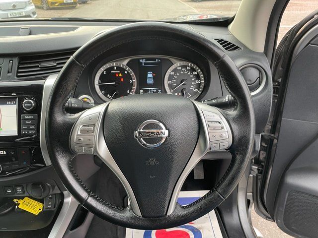 Nissan Navara 2.3L Tekna dCi Auto 5dr Diesel Automatic Euro 6 (190 bhp) 5dr Automatic 2025