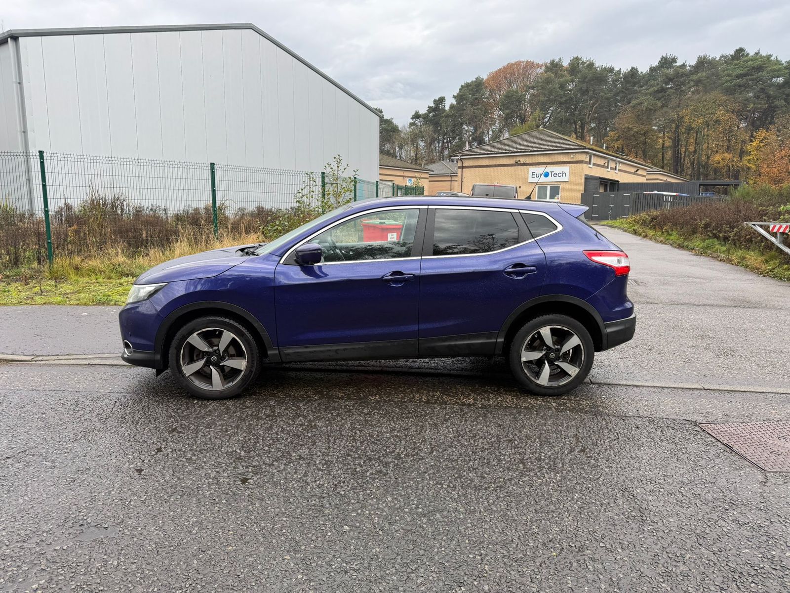 Nissan Qashqai 1.2L N-Tec DiG-T SUV 5dr Petrol Manual Euro 5 (113 bhp) 5dr Manual 2025