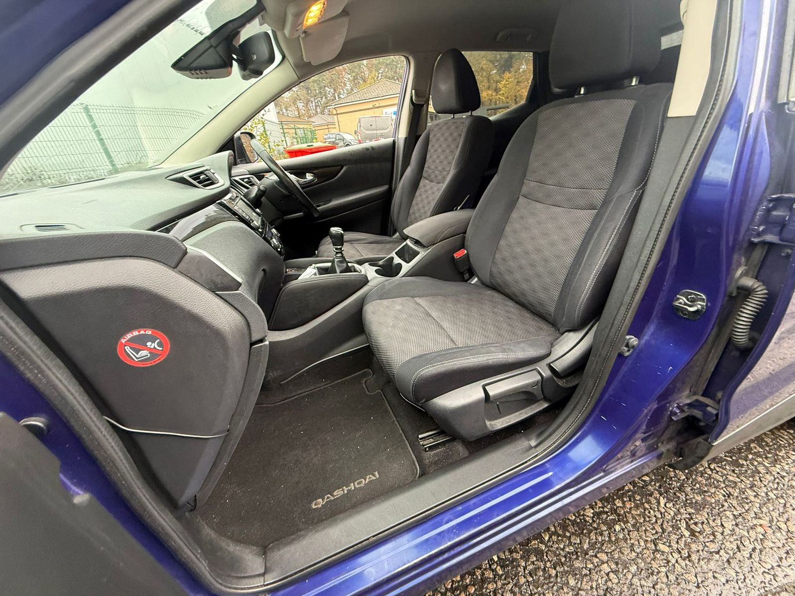 Nissan Qashqai 1.2L N-Tec DiG-T SUV 5dr Petrol Manual Euro 5 (113 bhp) 5dr Manual 2025