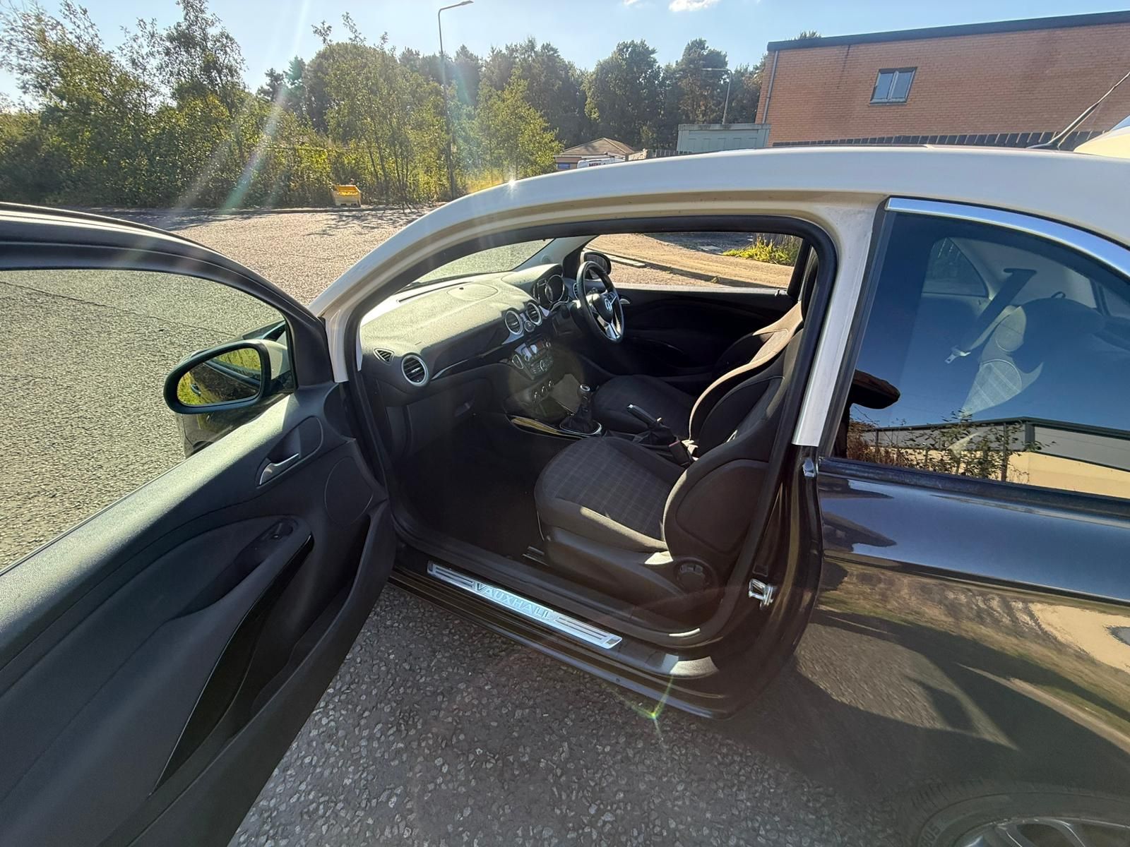 Vauxhall ADAM 1.2L Adam Glam Hatchback 3dr Petrol Manual Euro 6 (69 bhp) 3dr Manual 2025