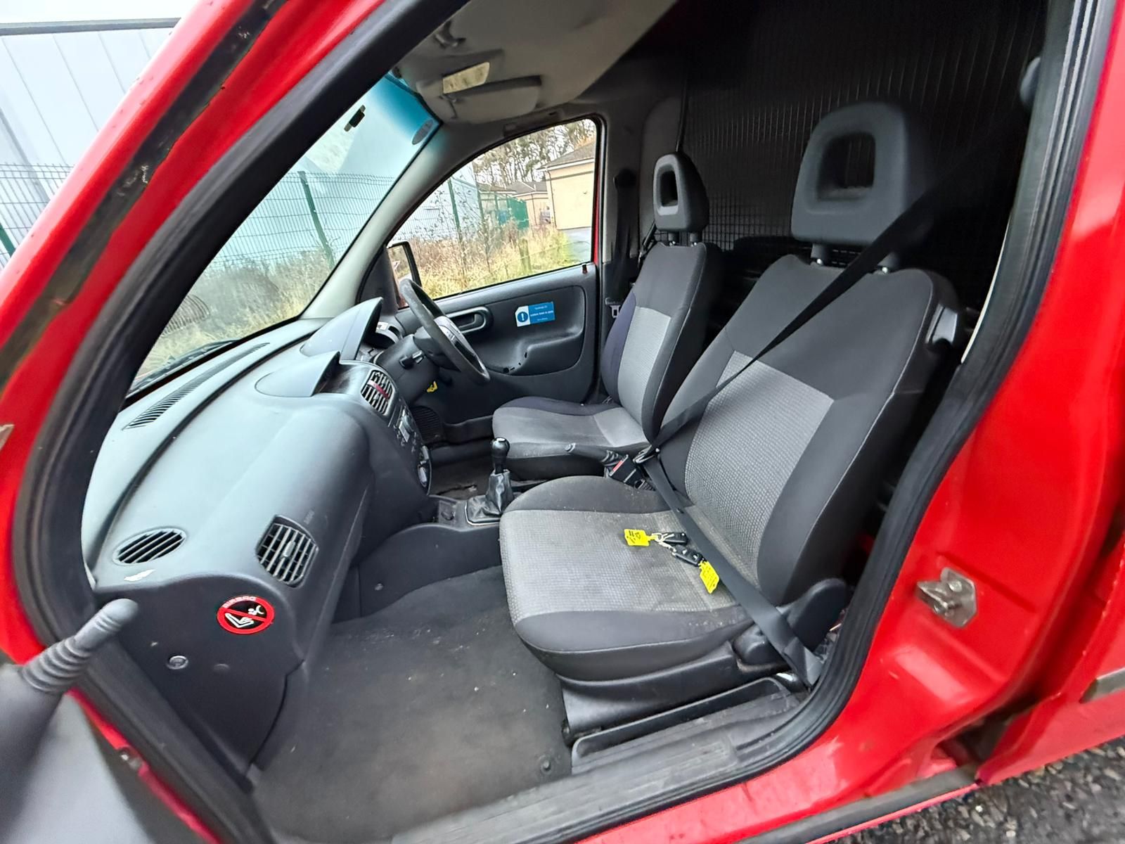 Vauxhall Combo 1.3 CDTi 1700 16v Panel Van 3dr Diesel Manual (134 g/km, 69 bhp) 3dr Manual 2025