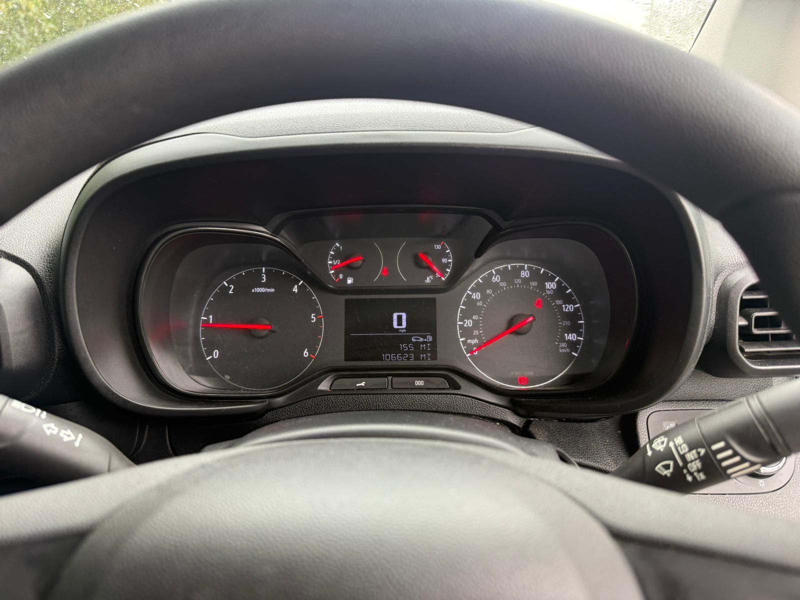 Vauxhall Combo 1.6L 2300 Edition S/S Diesel Manual Euro 6 (101 bhp) 0dr Manual 2025