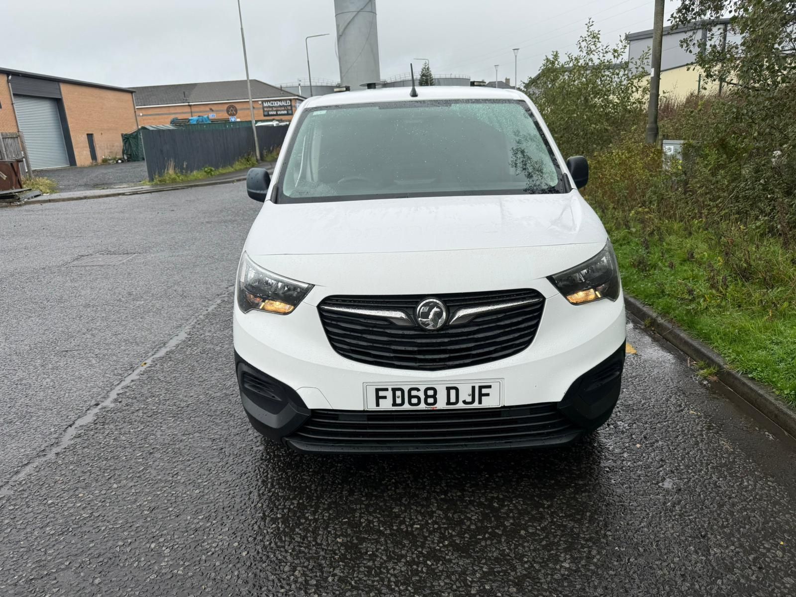 Vauxhall Combo 1.6L 2300 Edition S/S Diesel Manual Euro 6 (101 bhp) 0dr Manual 2025