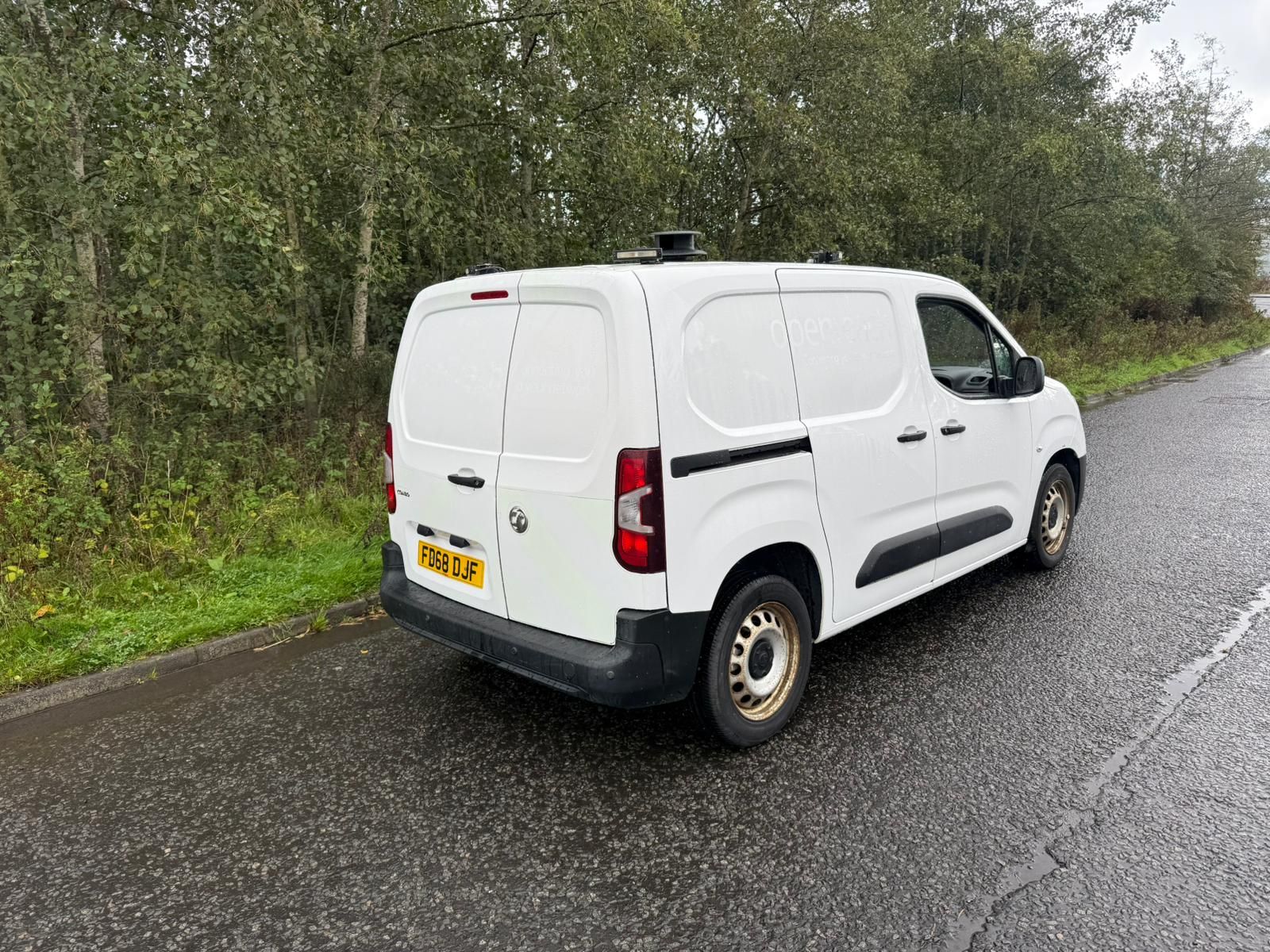 Vauxhall Combo 1.6L 2300 Edition S/S Diesel Manual Euro 6 (101 bhp) 0dr Manual 2025