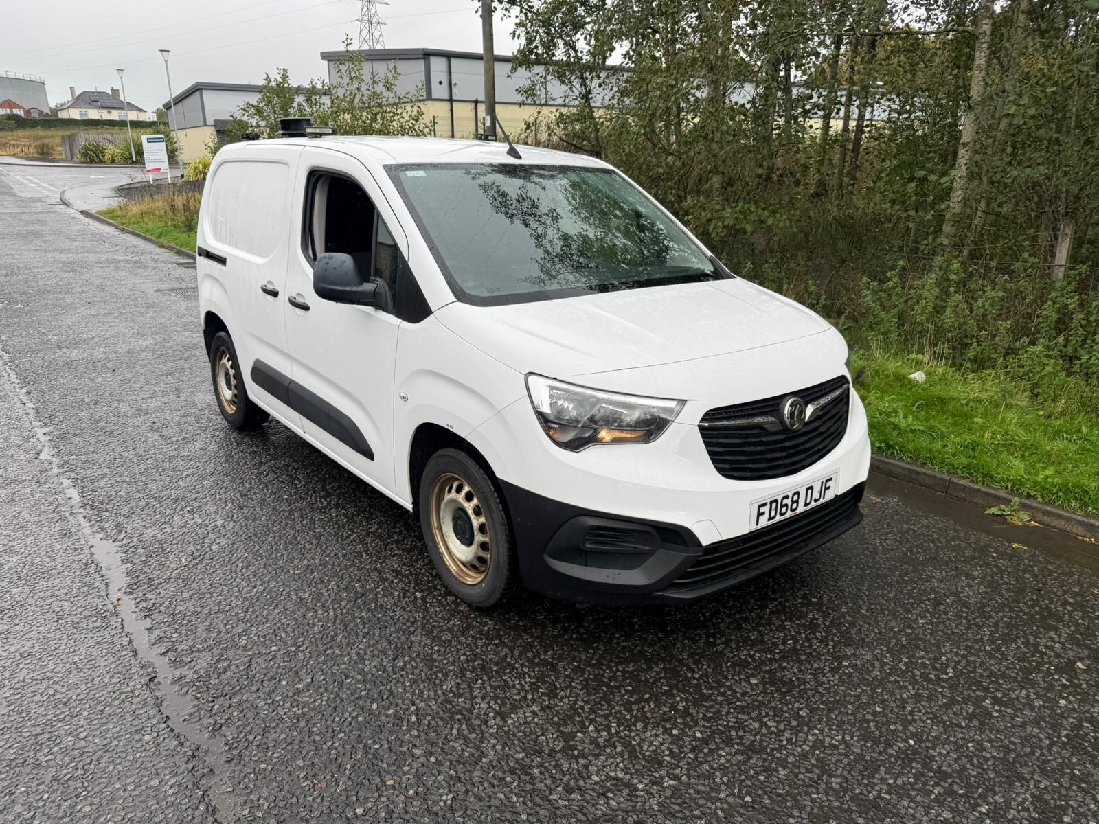 Vauxhall Combo 1.6L 2300 Edition S/S Diesel Manual Euro 6 (101 bhp) 0dr Manual 2025