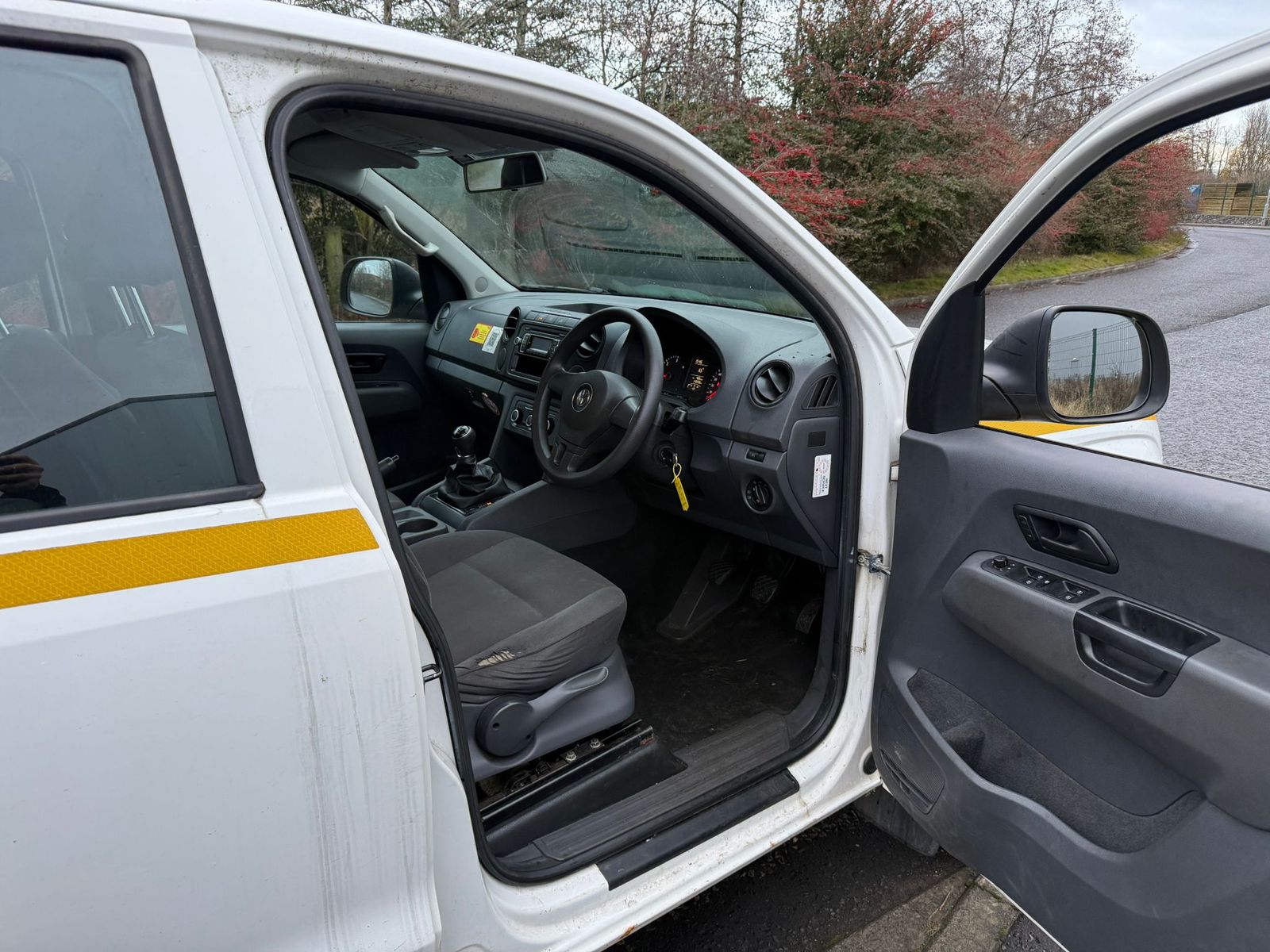 Volkswagen Amarok 2.0 TDI Startline Pickup Double Cab 4dr Diesel Manual 4Motion Selectable Euro 5 (140 ps) 4dr Manual 2025