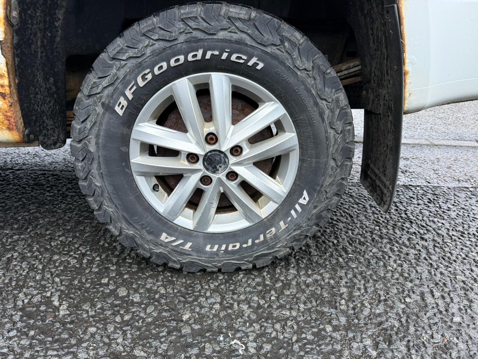 Volkswagen Amarok 2.0 TDI Startline Pickup Double Cab 4dr Diesel Manual 4Motion Selectable Euro 5 (140 ps) 4dr Manual 2025