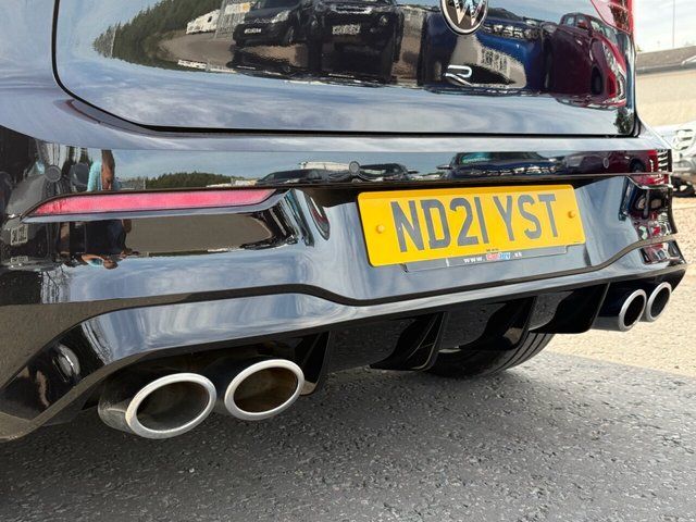 Volkswagen Golf 2.0L R TSi 4Motion Semi-Auto Hatchback 5dr Petrol Semi Automatic Euro 6 (315 bhp) 5dr Semi Automatic 2025