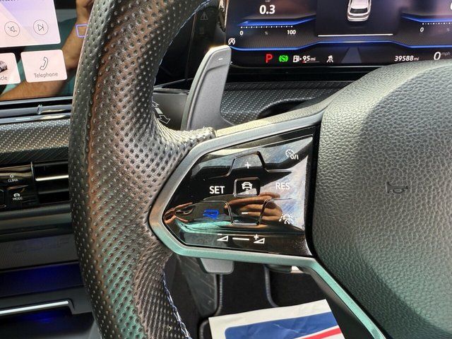 Volkswagen Golf 2.0L R TSi 4Motion Semi-Auto Hatchback 5dr Petrol Semi Automatic Euro 6 (315 bhp) 5dr Semi Automatic 2025