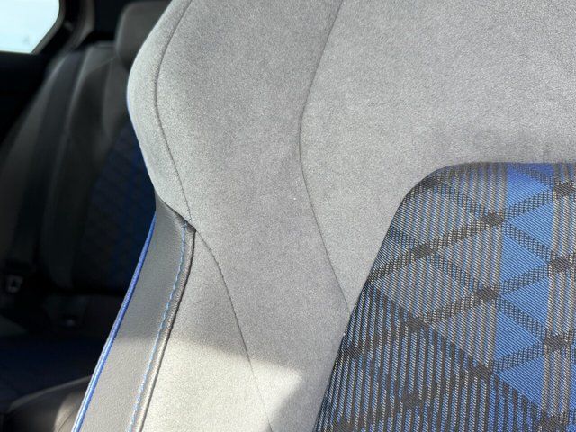 Volkswagen Golf 2.0L R TSi 4Motion Semi-Auto Hatchback 5dr Petrol Semi Automatic Euro 6 (315 bhp) 5dr Semi Automatic 2025