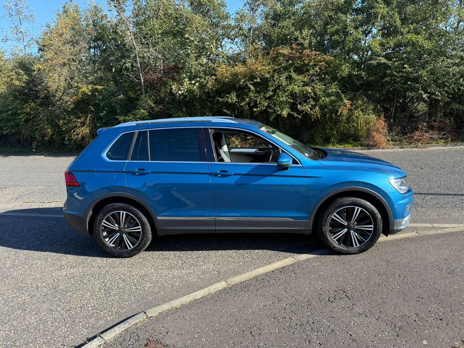 Volkswagen Tiguan 1.4L SE Nav TSi BlueMotion Technology SUV 5dr Petrol Manual Euro 6 (148 bhp) 5dr Manual 2025