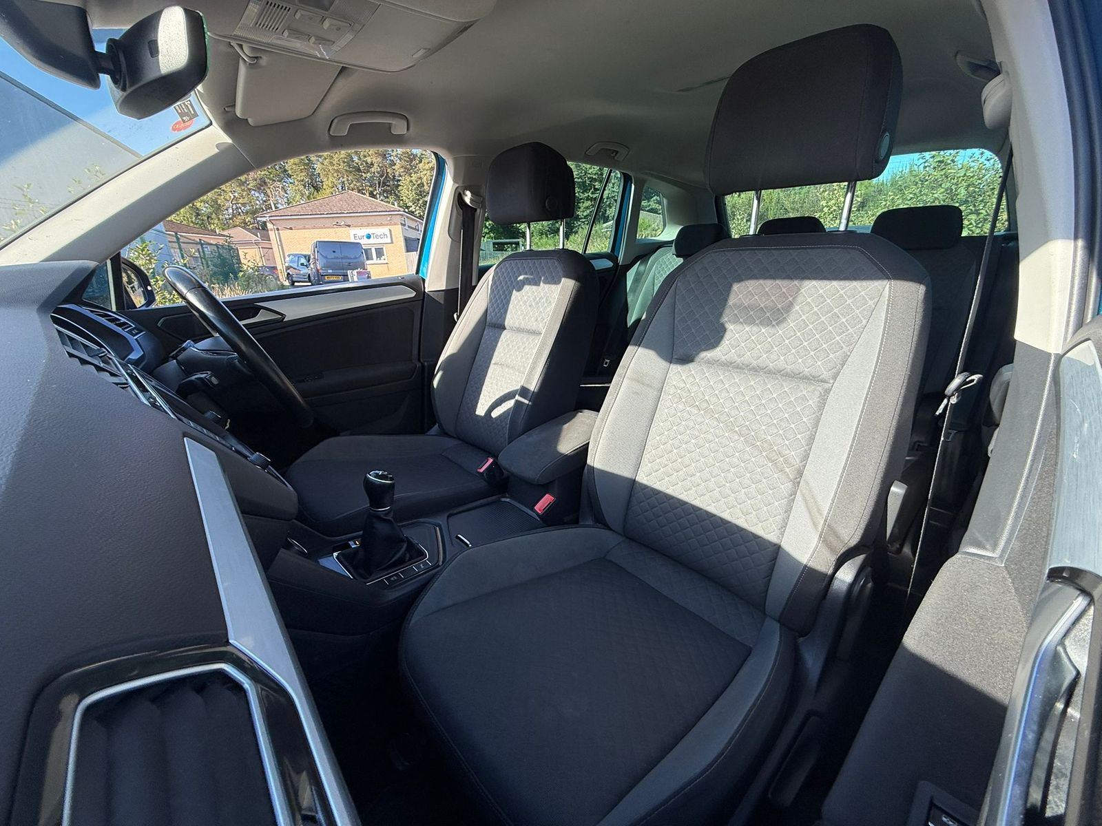 Volkswagen Tiguan 1.4L SE Nav TSi BlueMotion Technology SUV 5dr Petrol Manual Euro 6 (148 bhp) 5dr Manual 2025