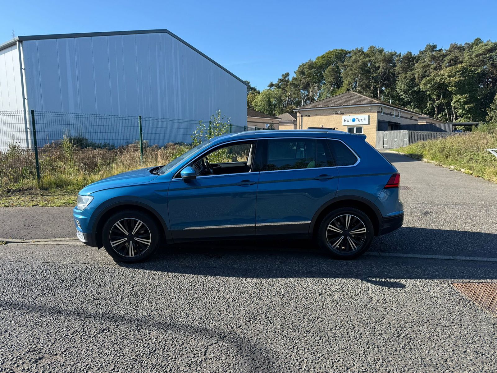 Volkswagen Tiguan 1.4L SE Nav TSi BlueMotion Technology SUV 5dr Petrol Manual Euro 6 (148 bhp) 5dr Manual 2025